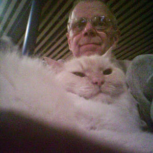 Meet your Posher, Dennis